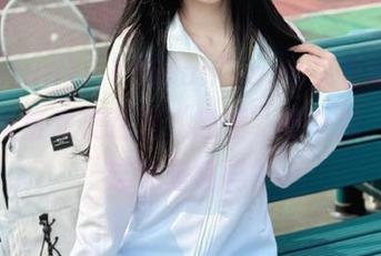 “166fun”app又更新了！没事就喜欢在这里“随便”吃个瓜，汗！这也是病吗？