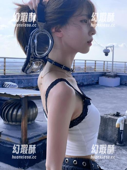 刘嘉玲假戏真做？快上51吃瓜网址，黑料来袭！