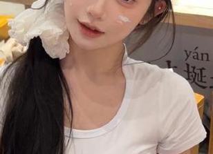 今日吃瓜导航指南：51吃瓜网，来一场舌尖上的惊喜吧！