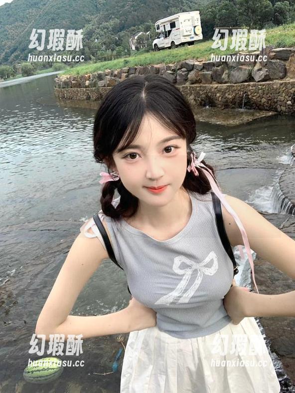 718吃瓜网：天气太旋转，看看视频里那些“飞”过的八卦吧，这才是真的风云变幻！