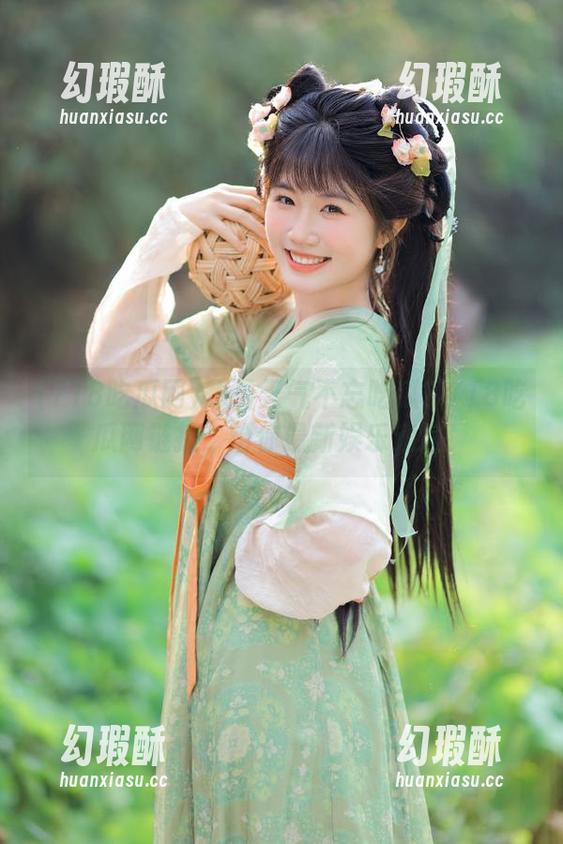 718吃瓜网 想看天气不忘吃瓜?718吃瓜网链接,给你最新娱乐速递!