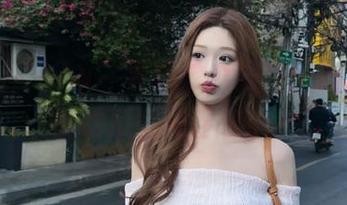 “hlw”导航像个黑洞，把我精彩的吃瓜时光吞噬了…