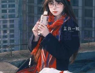 八卦界的‘黑料机’上线！点击下载tttzzz668.su，与我一起打开瓜田！