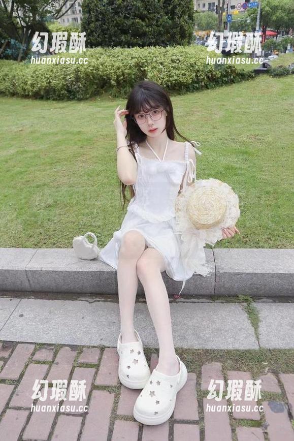 冲哥黑料正能量登录门一开，今天谁的秘密最劲爆？等着你的瓜！