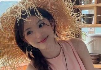 吃瓜爆料送上精彩视频：网红们一起为了“流量”拼了命，结果搞了一场全网通吃的沙雕派对！