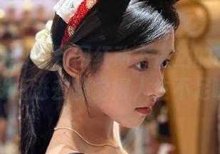收到网红动态直达的吃瓜爆料，没点进去都觉得人生不足啊…