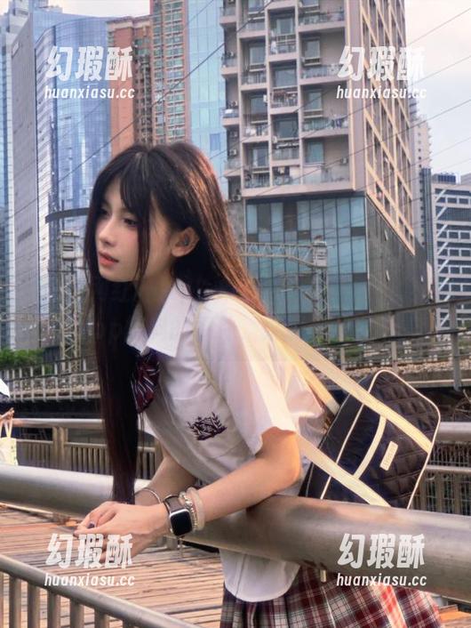 ัพท์单十岁心中无限，吃瓜网红app爆料的事件，果然有点说不清！