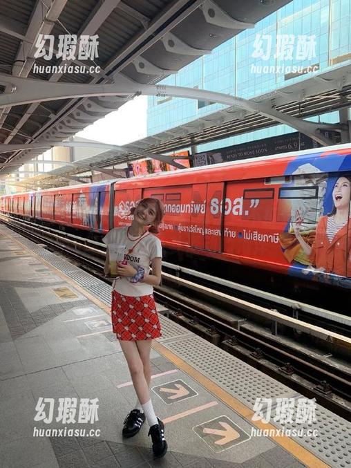 黑料网：当黑料不打烊，官网瞬间成了‘八卦涌动的海洋’！