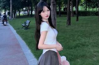 想快速吃瓜？tttzzz.su黑料不打烊搬好下载链接，直达你的掌心！