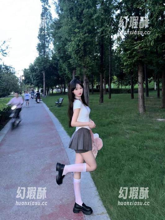 黑料不打烊 想快速吃瓜?tttzzz.su黑料不打烊搬好下载链接,直达你的掌心!