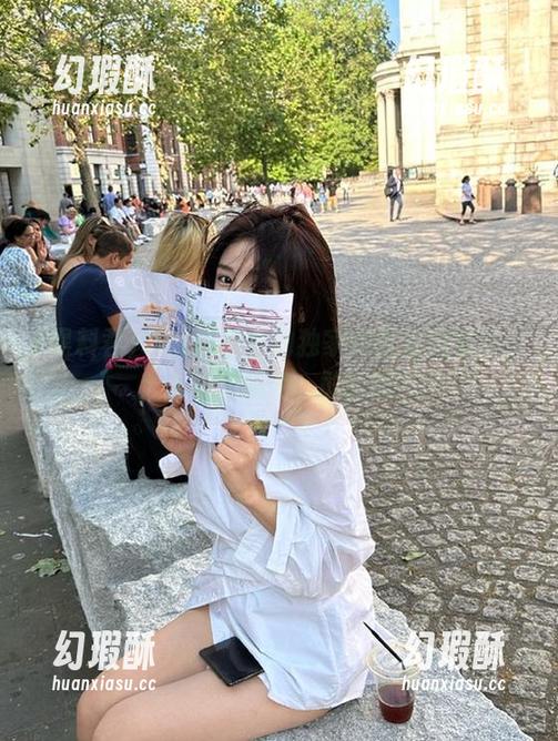 听说黑料君的独家线路里藏着不少大人物的秘密，敢跟吗？