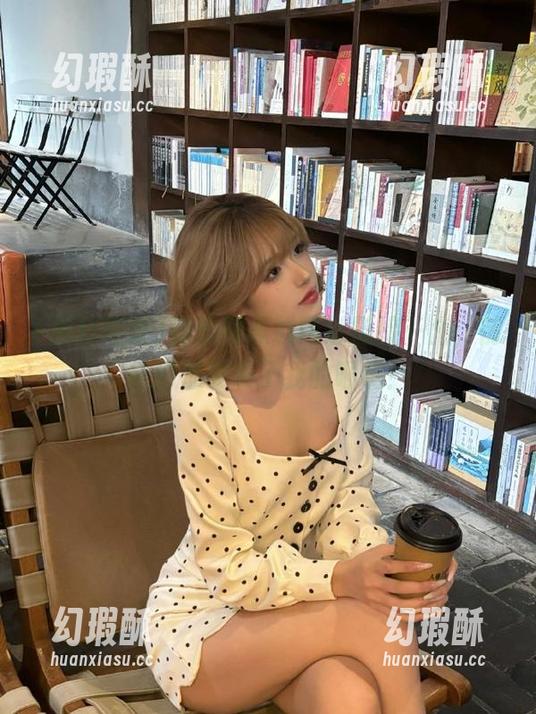 没想到黑料网址链接一出，前任们都突袭了我的喉咙！