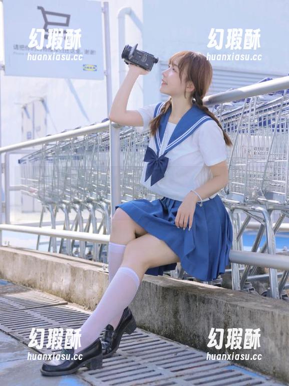 2025吃瓜首页导航：黑料网曝带你上演瓜田李下！